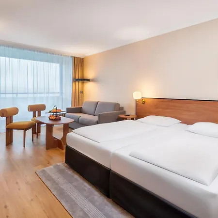 Wyndham Garden Koblenz Hotel 4*