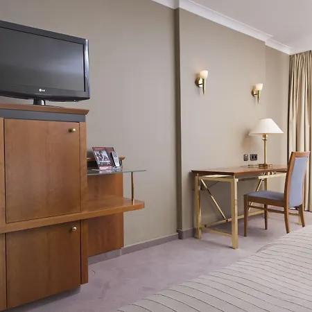 温德姆花园拉恩斯坦科布伦茨酒店 酒店