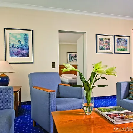 Hotel Wyndham Garden Koblenz 4*