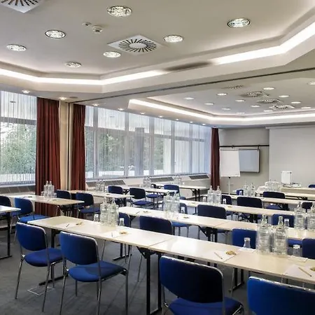 Wyndham Garden Koblenz Hotel 4*