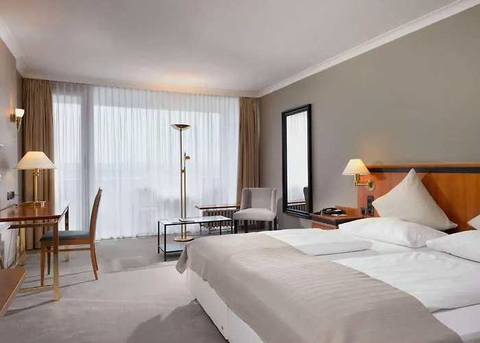 מלון Wyndham Garden Lahnstein