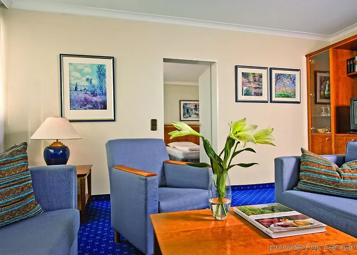 Hotel Wyndham Garden Lahnstein 4*